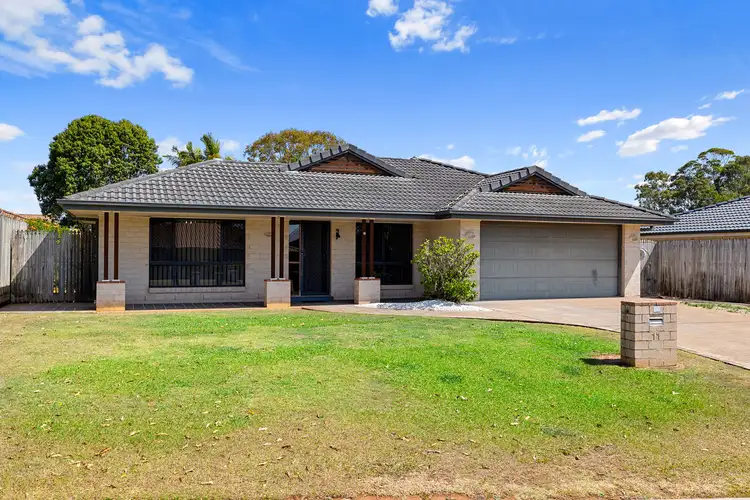 11 Seaholly Crescent, Victoria Point QLD 4165