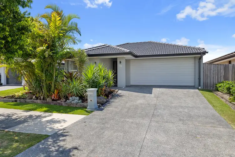 16 Freshwater Street, Thornlands QLD 4164