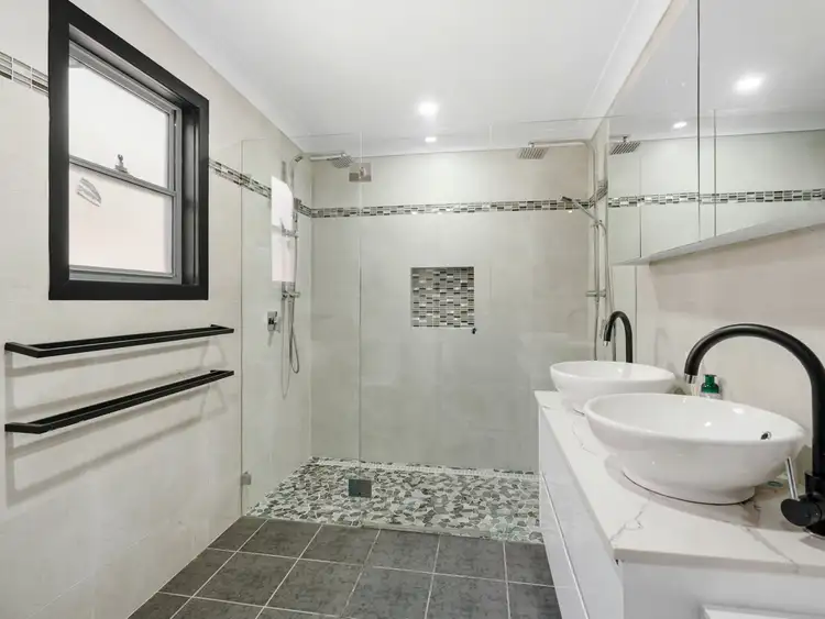 Fifth view of Homely house listing, 25 Durham Street, Minto NSW 2566
