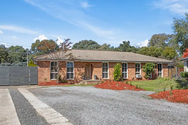 Second view of Homely house listing, 29 Wakelin Circuit, Weston ACT 2611