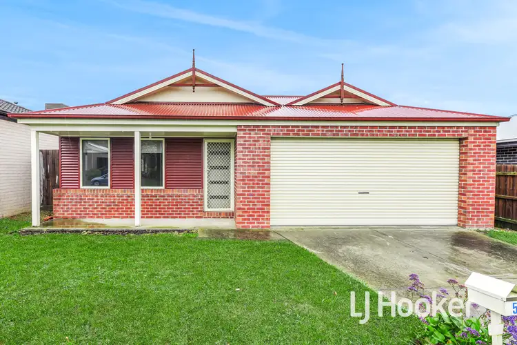 5 Tribuzi Close, Pakenham VIC 3810