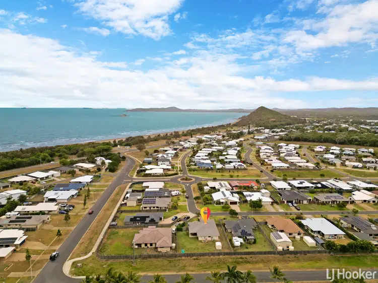 Third view of Homely house listing, 12 Riviera Way, Mulambin QLD 4703