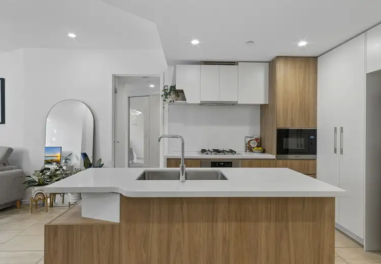 Fourth view of Homely unit listing, Unit 105/25 Shafston Avenue, Kangaroo Point QLD 4169