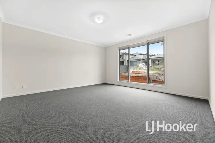 Second view of Homely house listing, 136 Timberline Parkway, Pakenham VIC 3810