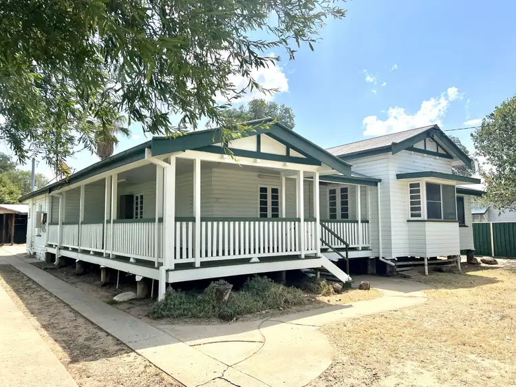4 Northern Road, Roma QLD 4455