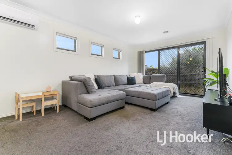 Fifth view of Homely house listing, 14 McClenaghan Place, Pakenham VIC 3810