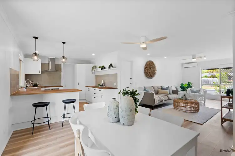 10 Kalmia Court, Elanora QLD 4221