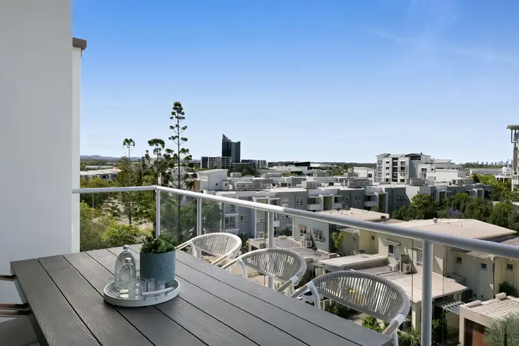 225/60 Riverwalk Avenue, Robina QLD 4226