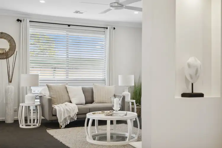 Fifth view of Homely house listing, 12 Coobina Place, Fisher ACT 2611