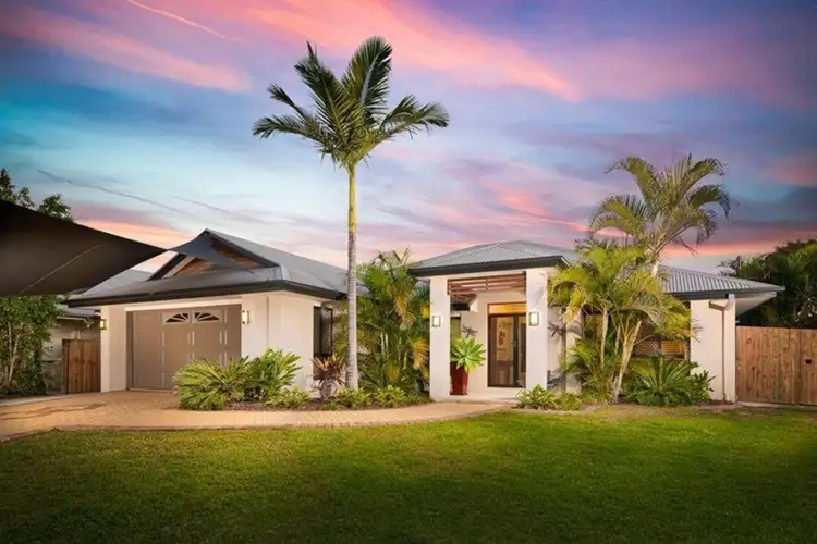 16 Yellow Robin Court, Narangba QLD 4504