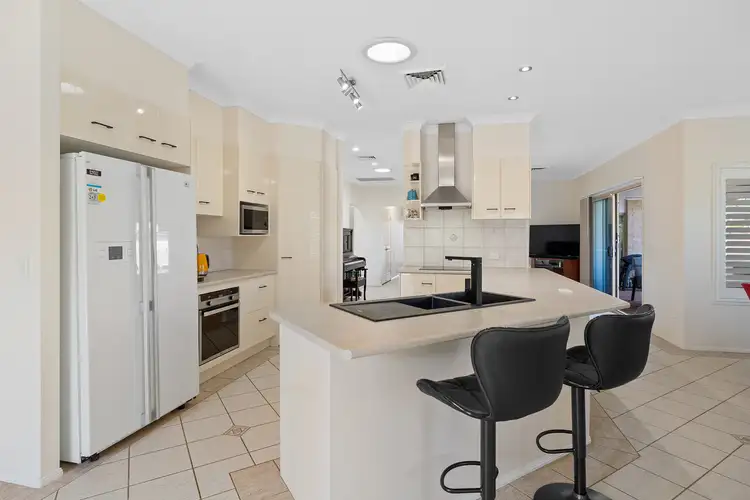 Second view of Homely house listing, 67 Collingwood Road, Birkdale QLD 4159