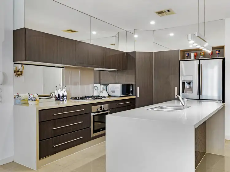 Sixth view of Homely townhouse listing, 3/5019 Emerald Island Drive, Carrara QLD 4211