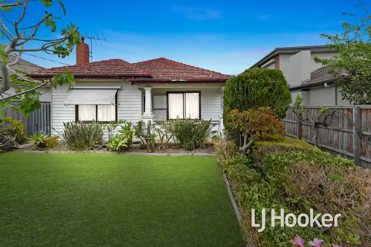 12 Wilson Street, Oakleigh VIC 3166