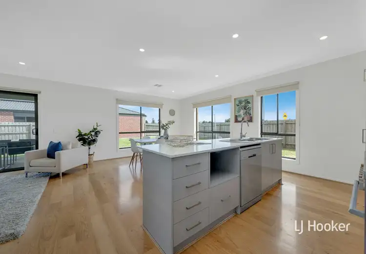 Fifth view of Homely house listing, 12 Bridgewater Parkway, Wallan VIC 3756