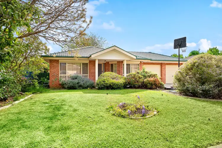 4 Coolgardie Street, Dunlop ACT 2615