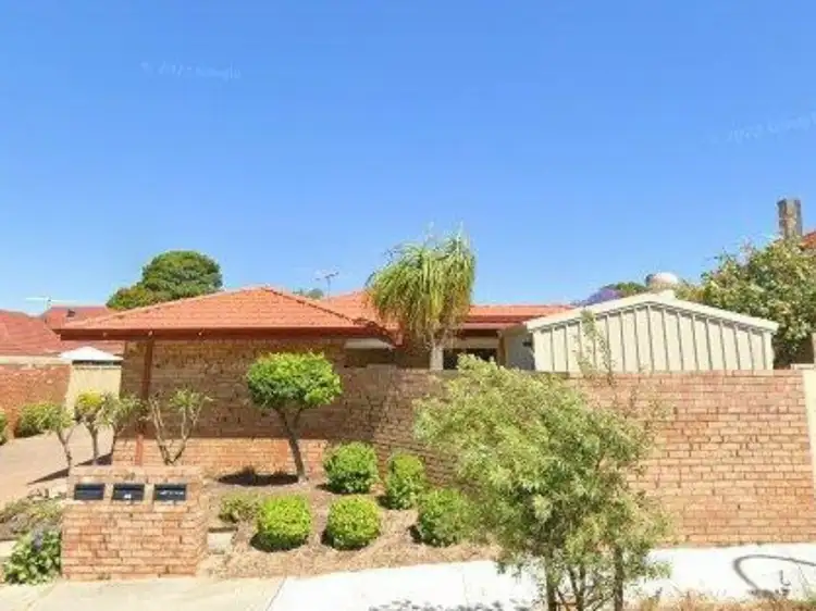 2/20 Hill View Terrace, St James WA 6102