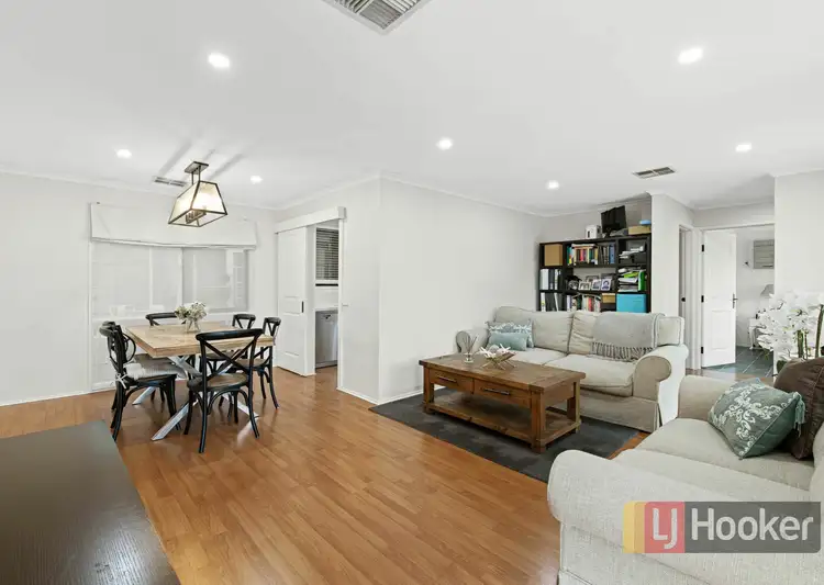 Sixth view of Homely house listing, 6 Greenleaf Crt, Keysborough VIC 3173