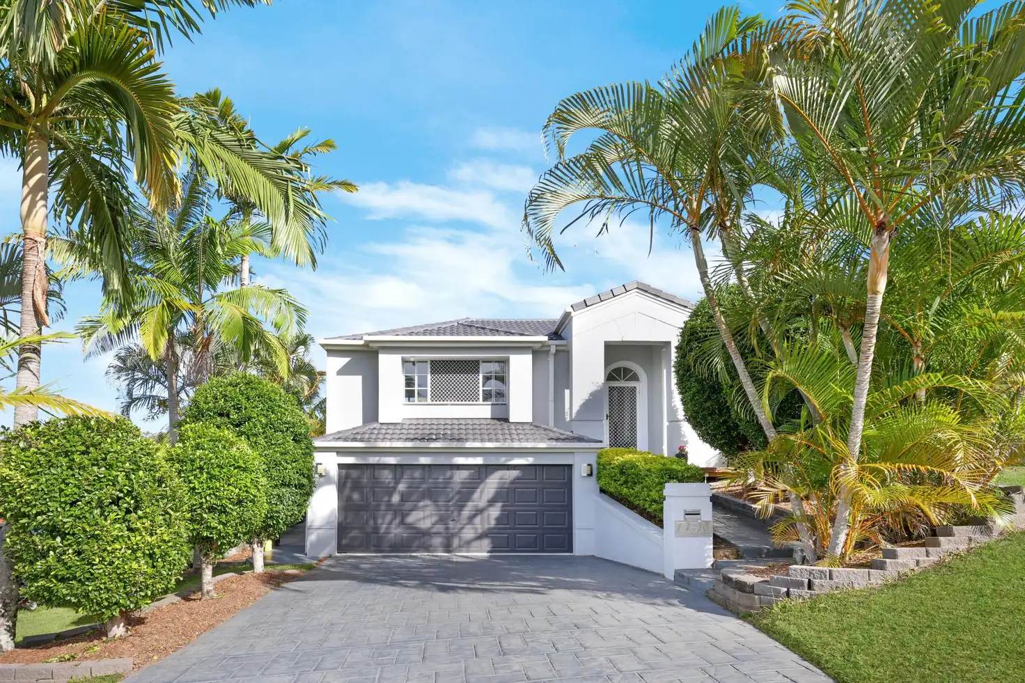 Main view of Homely house listing, 10 Ilminster Crescent, Mudgeeraba QLD 4213