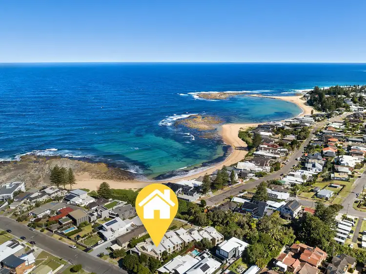 Main view of Homely townhouse listing, 2/146-148 Ocean Parade, Blue Bay NSW 2261