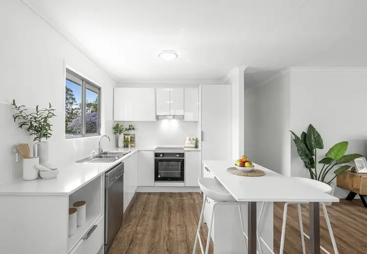 Fifth view of Homely house listing, 10 Vane Street, Tingalpa QLD 4173