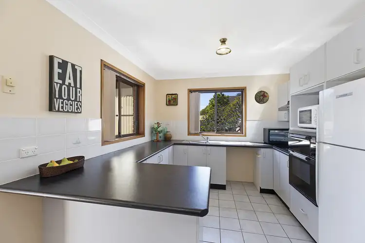 Fourth view of Homely semi-detached listing, 2/6 Anzac Road, Long Jetty NSW 2261