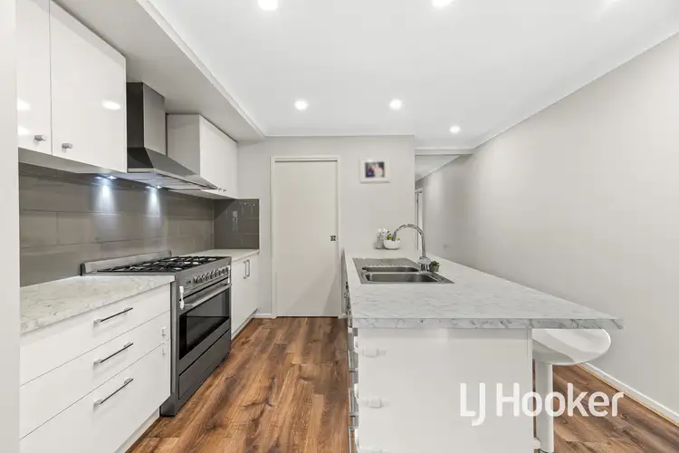 Fifth view of Homely house listing, 3 Freshman Avenue, Clyde VIC 3978