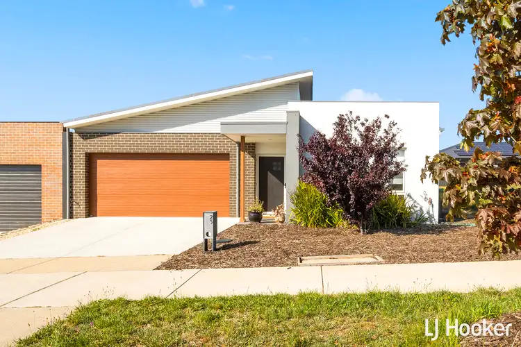 25 Marjorie Matthews Street, Taylor ACT 2913