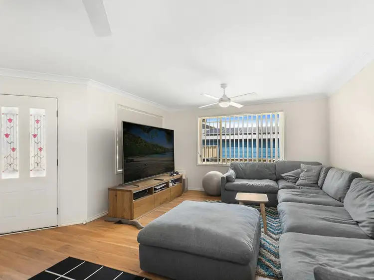 Second view of Homely villa listing, 2/91 Swadling Street, Long Jetty NSW 2261