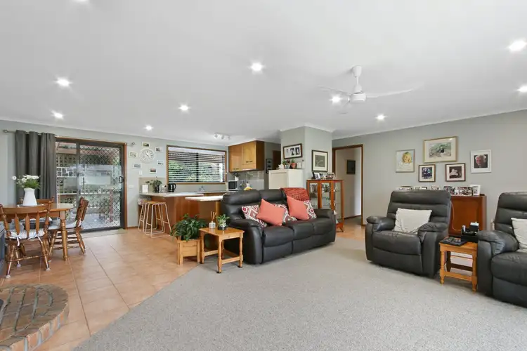 Second view of Homely house listing, 7 Waverley Court, Paynesville VIC 3880