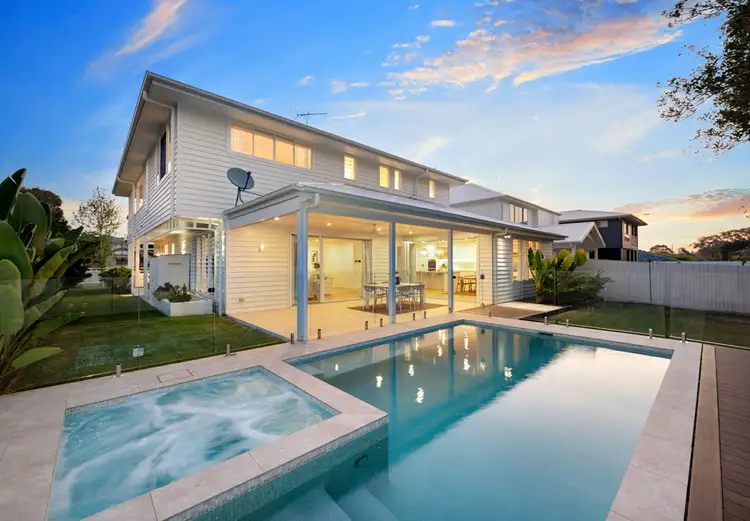 10 White Street, Graceville QLD 4075