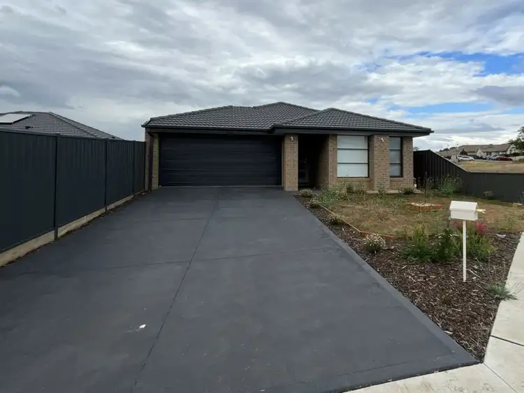 3 Teal Court, Kilmore VIC 3764