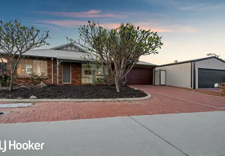 1 Amery Road, Hocking WA 6065