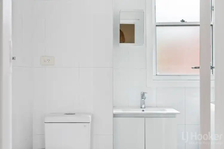 Sixth view of Homely apartment listing, 4/83 Old South Head Road, Bondi Junction NSW 2022