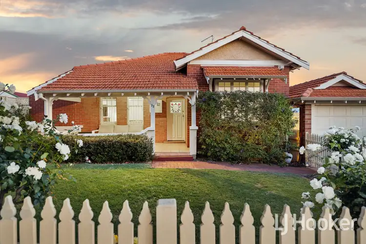 32 McMillan Street, Victoria Park WA 6100