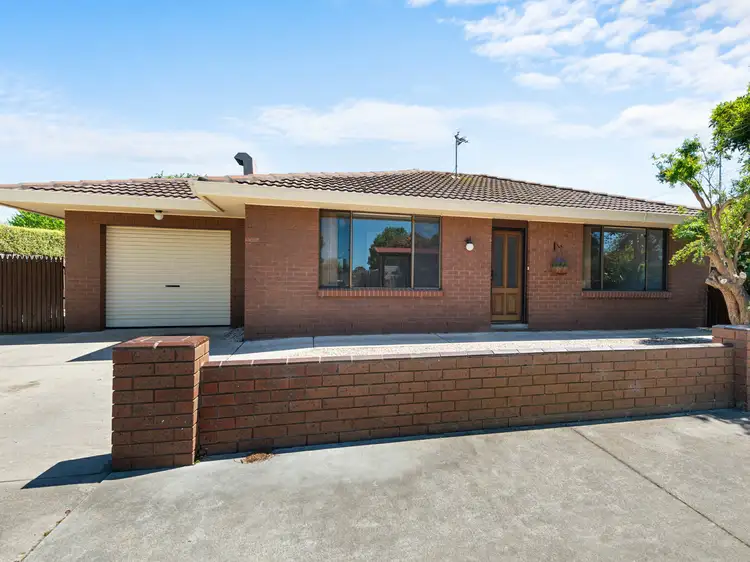 Main view of Homely townhouse listing, 40 McEacharn Street, Bairnsdale VIC 3875