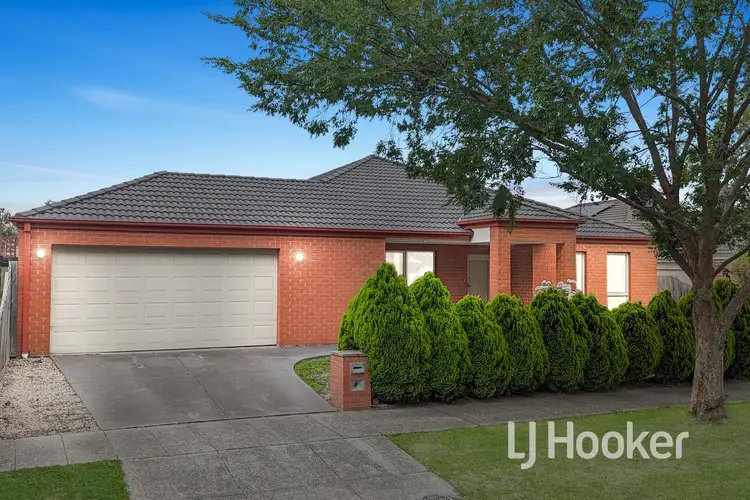Main view of Homely house listing, 10 Baynton Crescent, Lynbrook VIC 3975