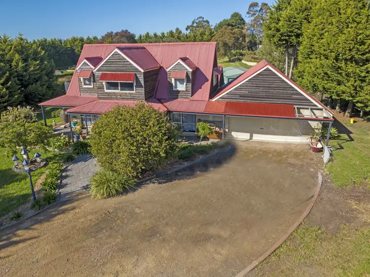 Second view of Homely house listing, 15 Windsor Drive, Wallan VIC 3756