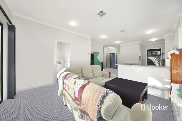 Fifth view of Homely townhouse listing, 33 Burssi Circuit, Doreen VIC 3754