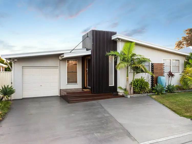 12 Robertson Road, Killarney Vale NSW 2261
