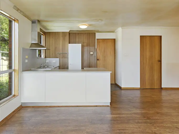 Second view of Homely unit listing, 2/9 McArthur Street, Wynyard TAS 7325