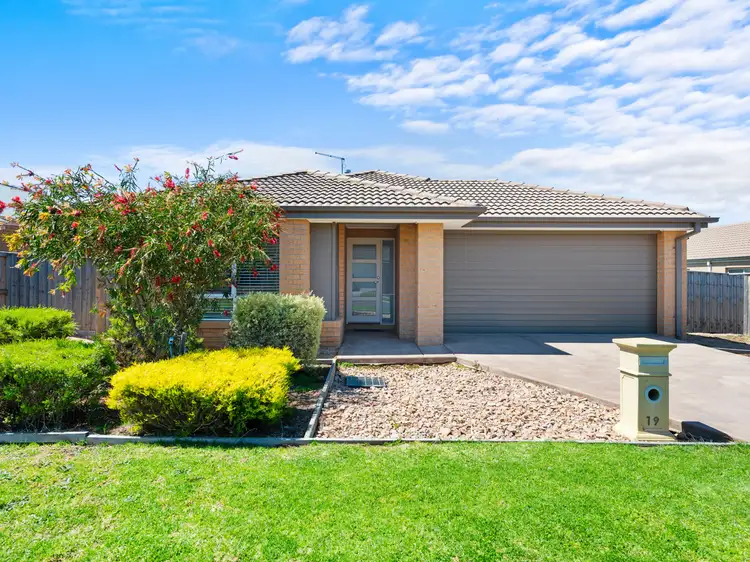 Main view of Homely house listing, 19 Eastcoast Court, Bairnsdale VIC 3875
