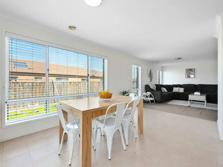Fifth view of Homely house listing, 19 Eastcoast Court, Bairnsdale VIC 3875