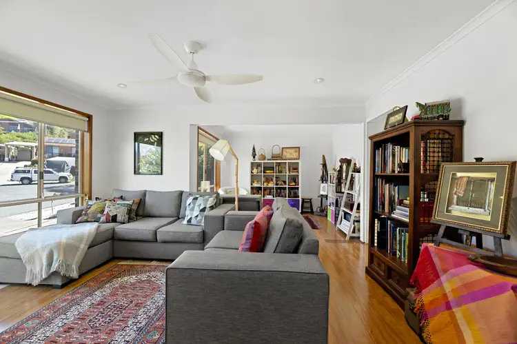 Third view of Homely house listing, 8 Creswick Place, Calwell ACT 2905