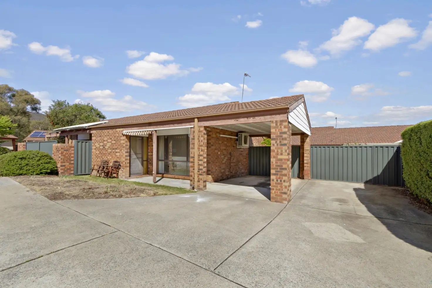 Main view of Homely townhouse listing, 8/15 Wyselaskie Circuit, Kambah ACT 2902