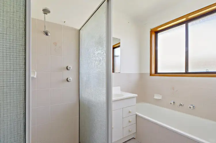 Fifth view of Homely townhouse listing, 8/15 Wyselaskie Circuit, Kambah ACT 2902