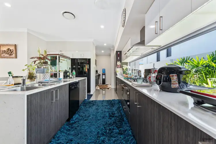 Fifth view of Homely house listing, 7811 Pavilions Close, Hope Island QLD 4212