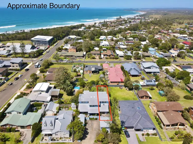 Second view of Homely townhouse listing, 3/2 Connell Street, Old Bar NSW 2430