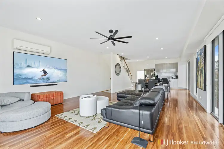 1/126 Eugaree Street, Southport QLD 4215
