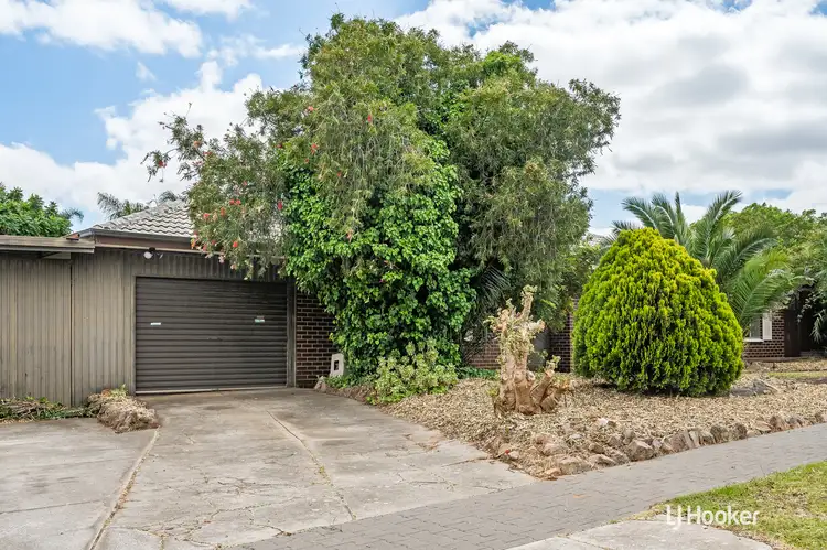7 Hewish Crescent, Elizabeth Park SA 5113
