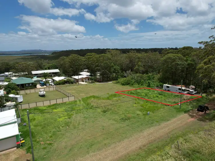 6 Petunia Street, Russell Island QLD 4184